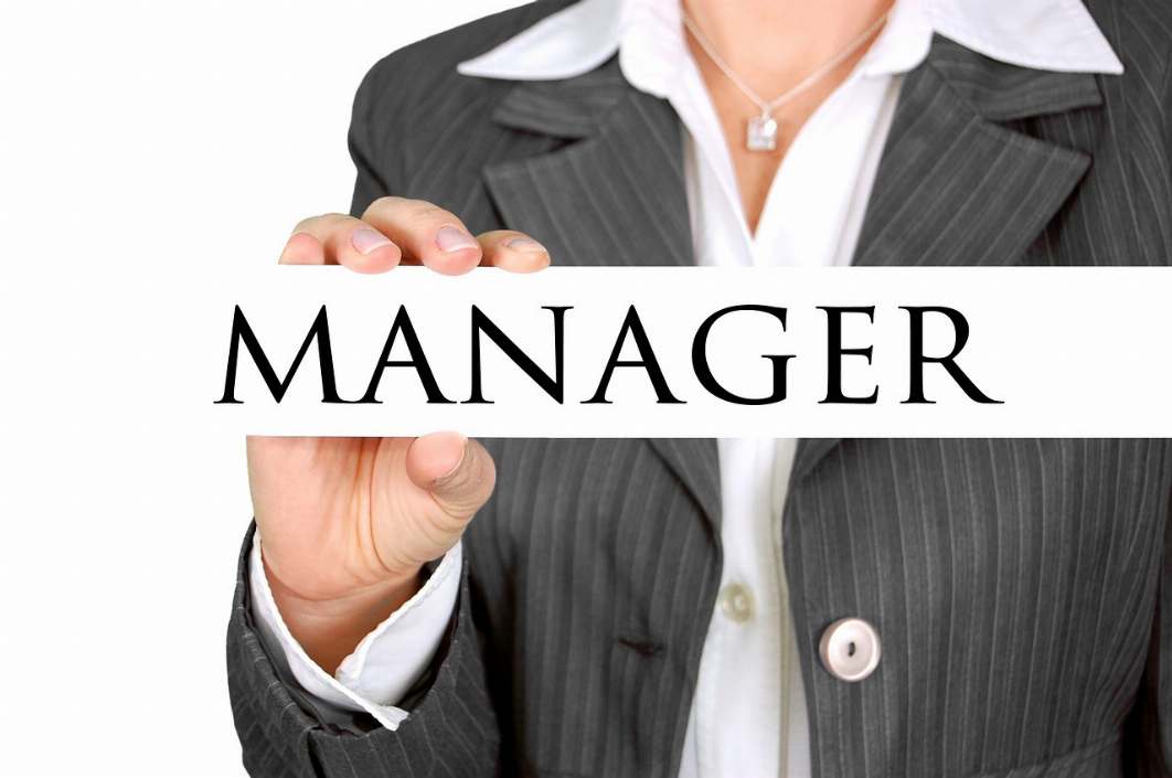 En quoi consiste le business management ?